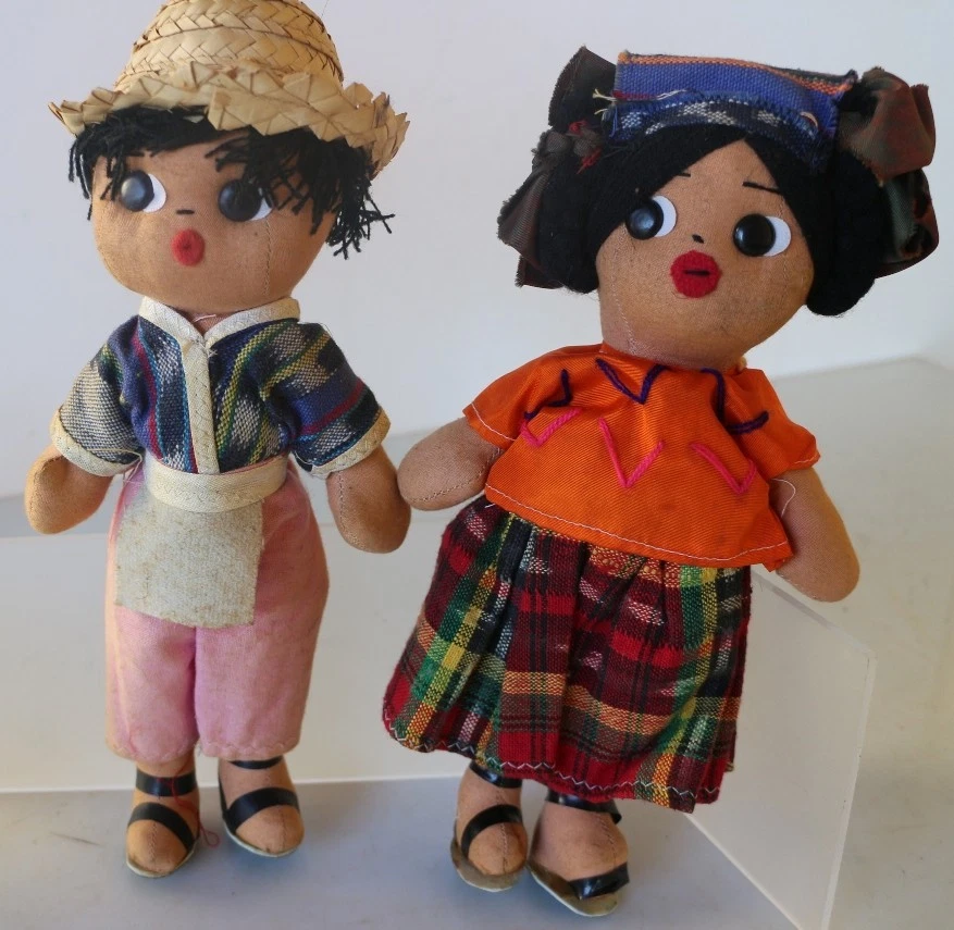 Vecchie due grandi bambole in stoffa pannolenci – anni 60 - Immagine 2 di 4