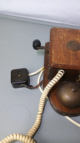 Vintage Signal Railway Telephone Box - Picture 7 of 14