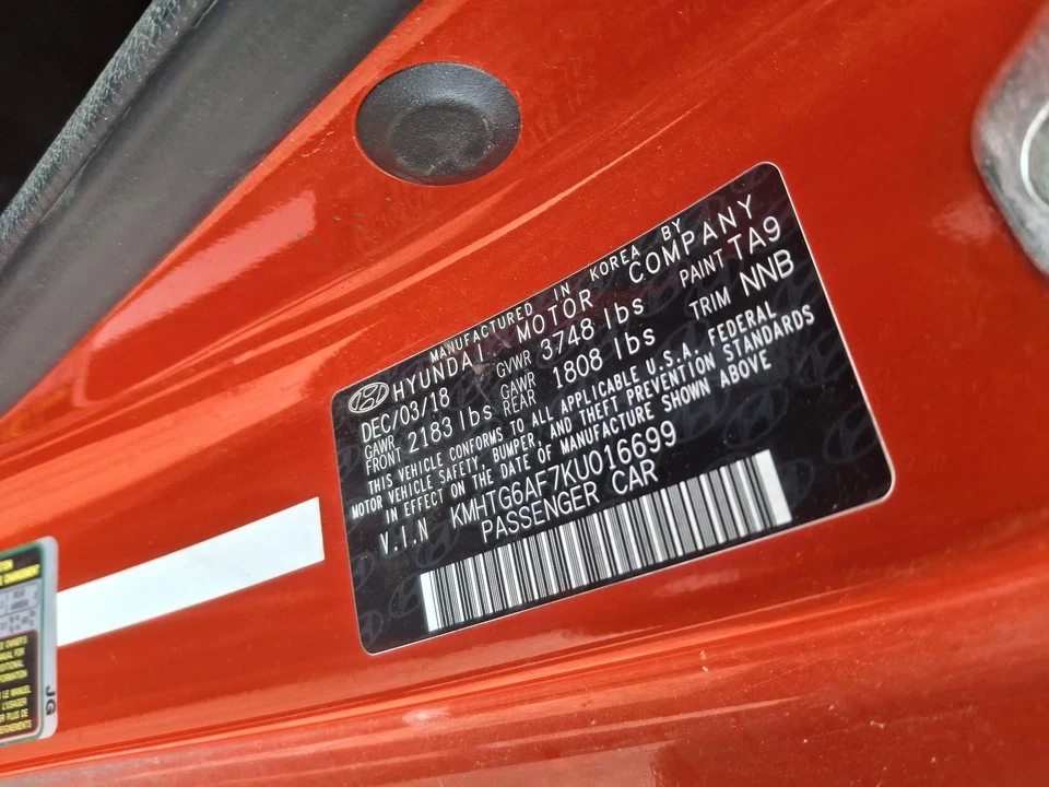 Espejo retrovisor interior delantero central usado se adapta a: Hyundai Veloster 2019 Ce delantero Foto 4 de 4