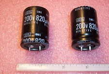 QTY 5 820uf 200V 85' SNAP-IN ALUMINUM ELECTROLYTIC SMG200VN821M30X40LL NCC