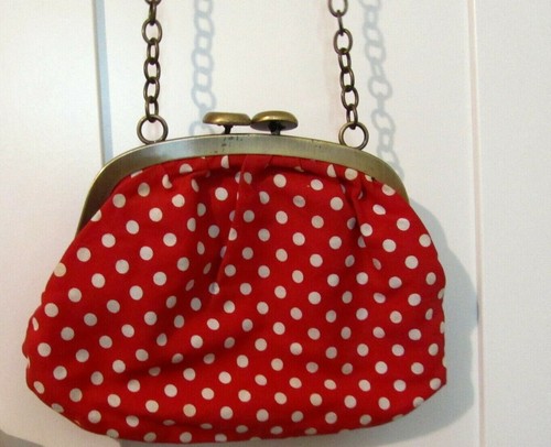 BOLSO TIPO CARTERA CON CADENA ATMOSPHERE. 100% ALGODÓN. COLOR ROJO. LUNARES  | eBay