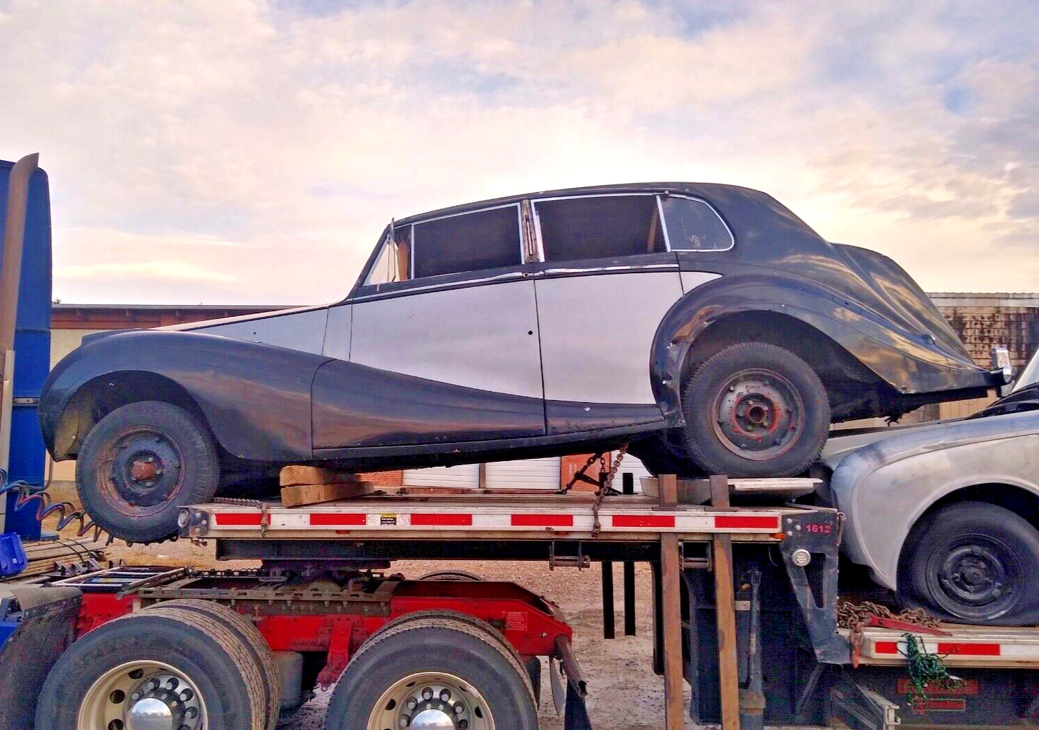ROLLS ROYCE HOOPER DAWN WRAITH, BENTLEY WHEEL. PARTING COMPLETE RUNNING 48 LIMO