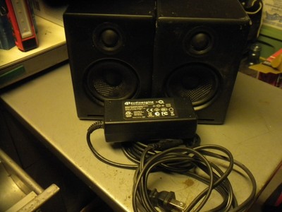 polk dsb3 wireless speakers