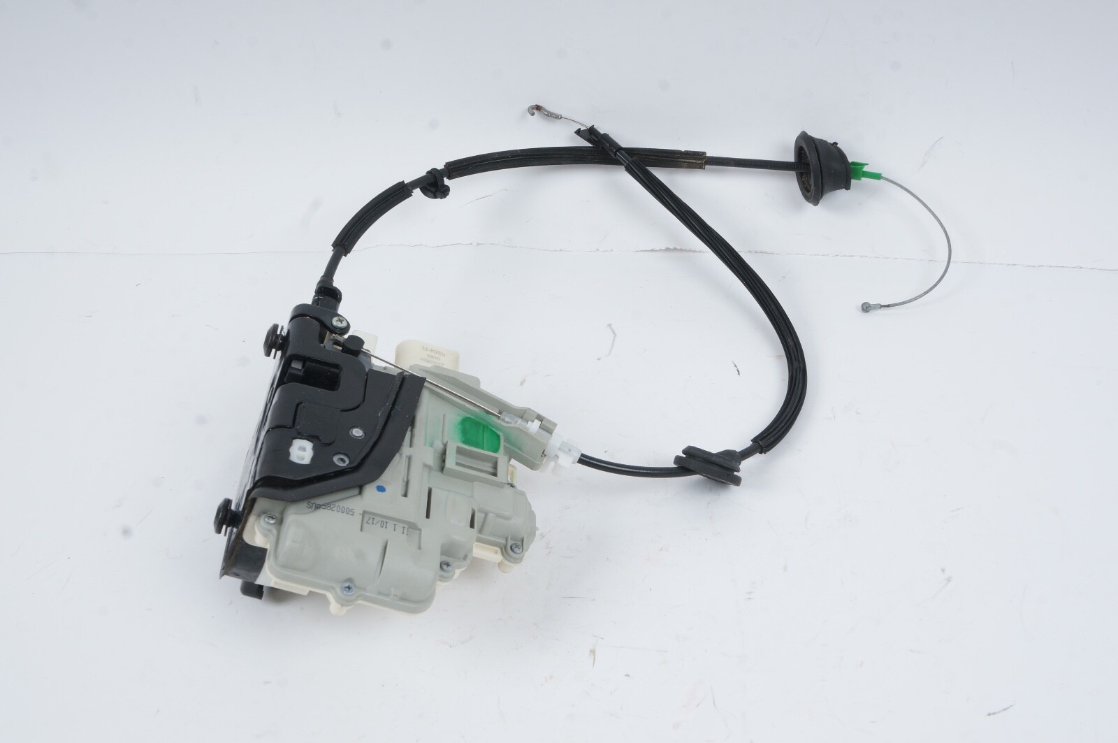 2010 - 2020 Bentley Mulsanne Rear Right Passenger Door Lock Latch Actuator