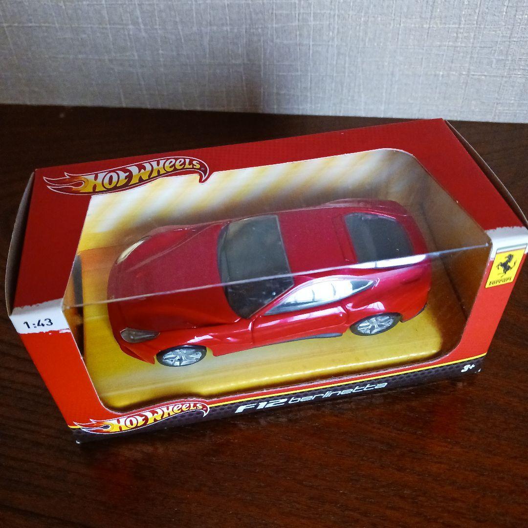 フェラーリ ホットウィール　F12 berlinetta 1:43 Ferrari F12 Berlinetta Red 1/43 Diecast Model Car by