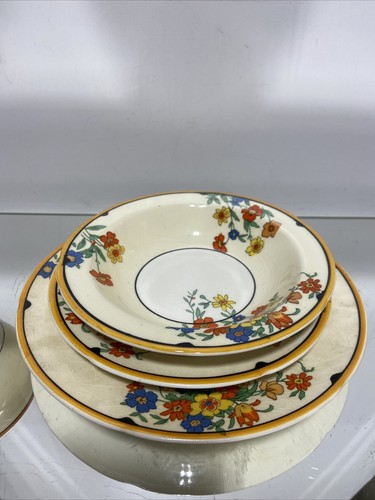VTG. 4 Pcs W H Grindley Chelsea Ivory The Lichfield Tea cup & Plates, Bowl - Picture 2 of 8