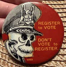 1980s Anti-War Draft Pinback Button USSA REGISTER VOTE DONT VOTE TO REGISTER