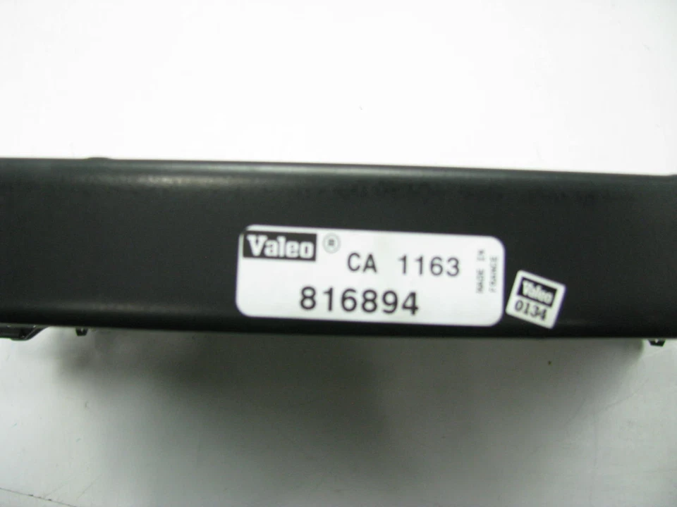 Condensador de aire acondicionado Valeo 816894 para BMW 318i 318is 325i 325is 1992 Foto 3 de 4