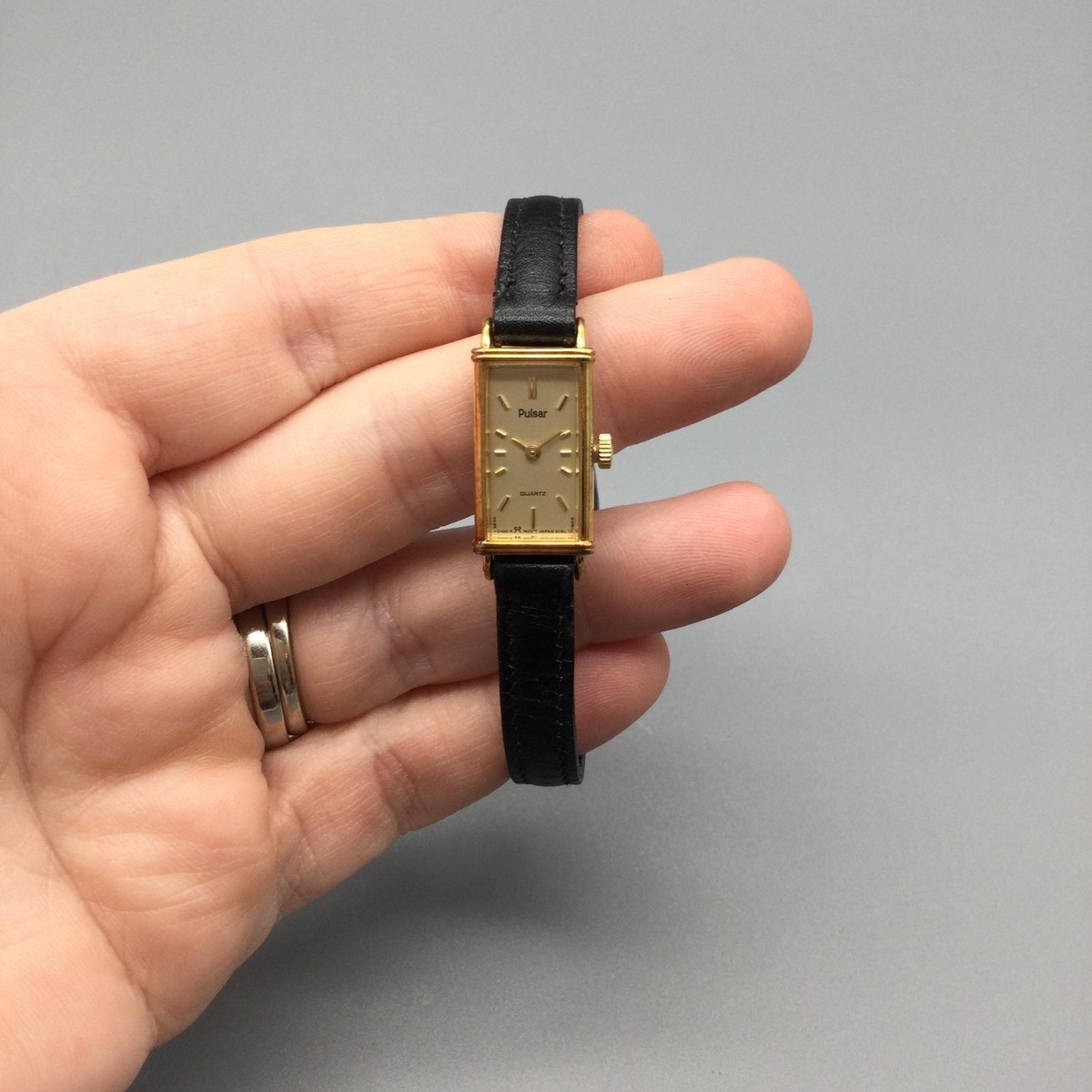 Pulsar Womens Watch 13mm Gold Tone Dial Black Leather Y434-5090