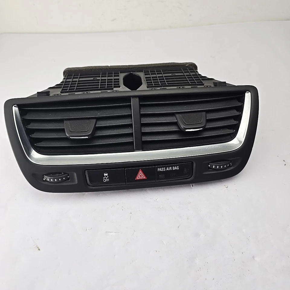 2013 2014 2015 2016 BUICK ENCORE ЦЕНТРАЛЬНАЯ ПРИБОРНАЯ ПАНЕЛЬ ОБОДОК AC ВЕНТИЛЯЦИОННЫЕ ОТВЕРСТИЯ OEM - Изображение 2 из 4