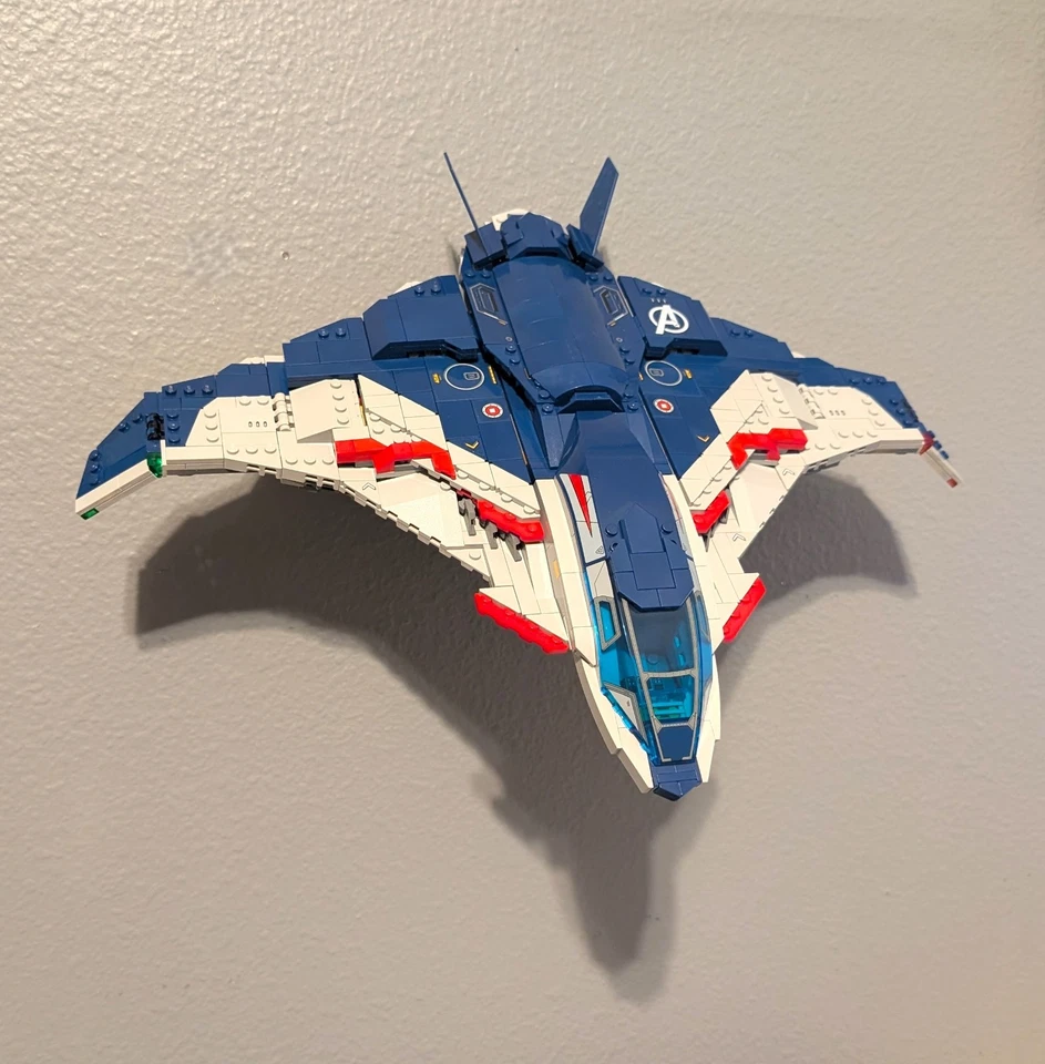Ultimate Display Solutions pantalla de montaje en pared para Lego 76325 Avengers Quinjet Foto 3 de 4