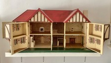 Dollshouse vintage 1930s Triang Stockbroker Tudor 