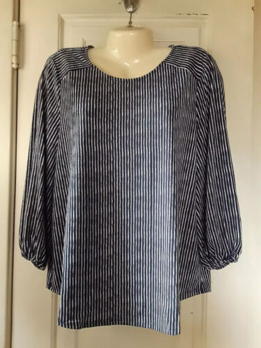 Adrianna Papell Women's 3/4 Sleeve Stretch Soft Blouse - Picture 7 of 17