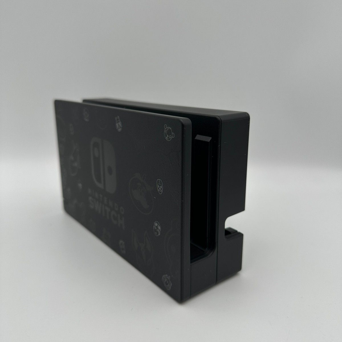 Nintendo Switch Fortnite Wildcat Limited Edition Dock