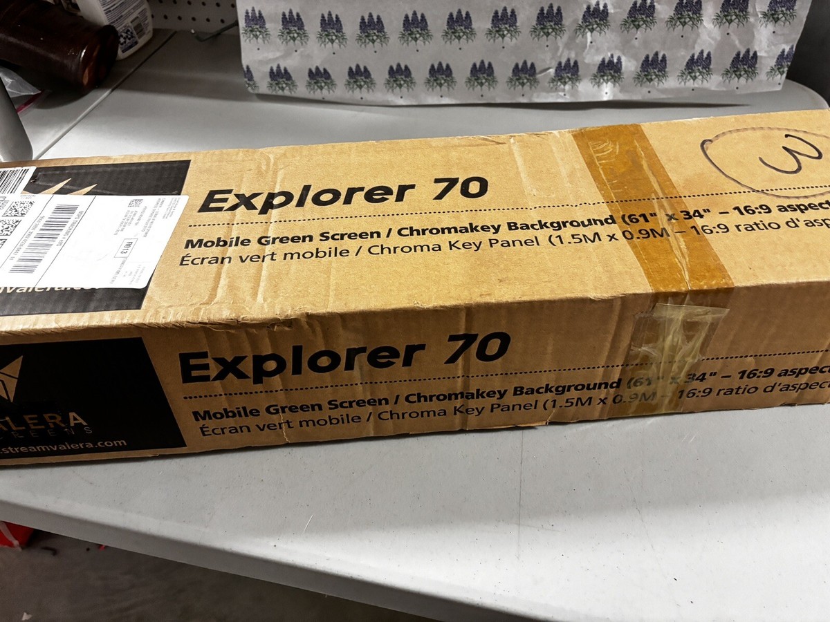 Valera Explorer 70 Green Screen with Stand Portable Chroma Key 