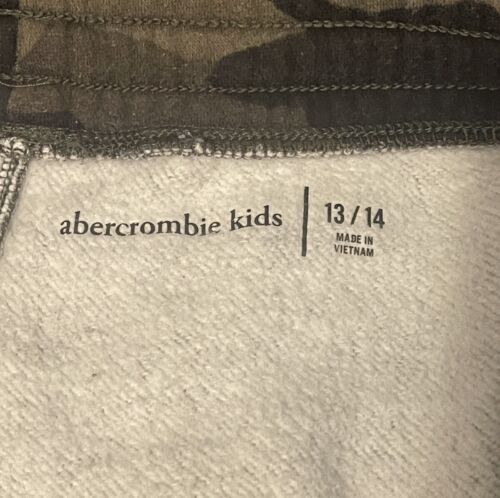 ABERCROMBIE KIDS CAMOUFLAGE SWEATPANTS SIZE 13/14 GREAT CONDITION - Picture 4 of 6