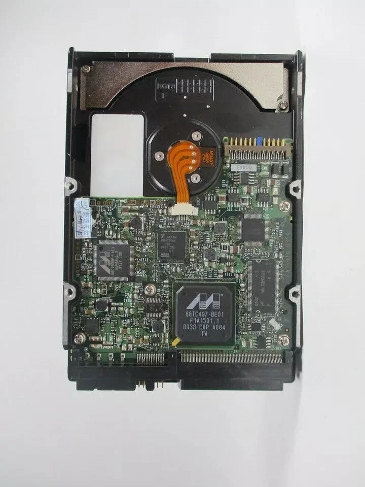 FUJITSU MBA3147NP 146G 15K 68-pin U320 68PIN SCSI hard disk - Image 4 of 4