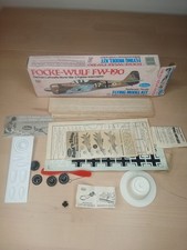 Vintage Guillows Focke Wulf FW-190 Model Kit #502 Balsa Wood Rubber Plane 1976
