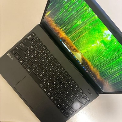 Ultra-Light NEC LAVIE PM i5-10210U Intel UHD 8GB SSD 256GB 13.3'' FHD Win 11 Home
