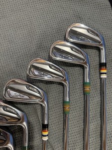 Titleist) T100S Set de fer noir 6 pièces 6-P+48° Dynamic Gold 105 S200