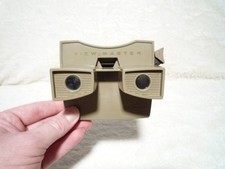 VINTAGE SAWYER'S VIEW-MASTER 3-D SLIDE VIEWER  BEIGE  MODEL G  WORKS PERFECT 