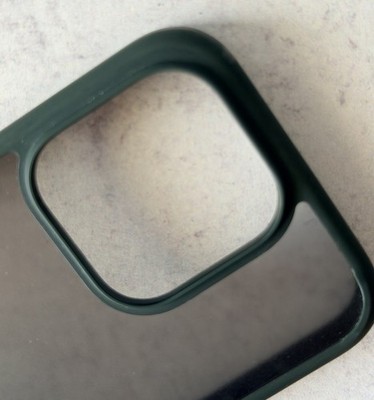 Spigen Ultra Hybrid Case for iPhone 15 Pro   Frosted Gray/Forest Green