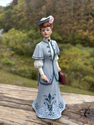 The Career Girl the Gibson Girls porcelain figurine Hamilton Collection 1986