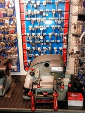 MACCHINA DUPLICATRICE CHIAVI DOPPIA MAPPA MODELLO TARGA 2000P SILCA