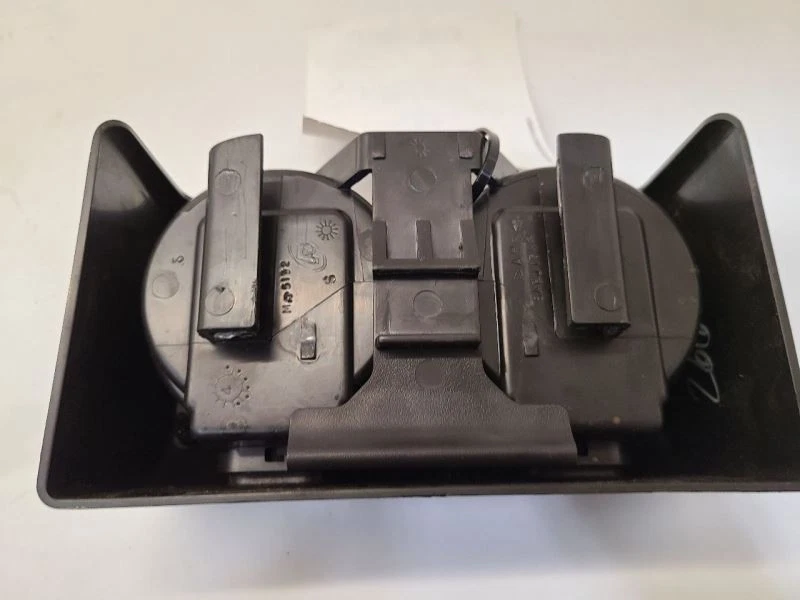 2004-2012 GMC Canyon Rear Cup Holder Cupholder  Foto 4 de 4