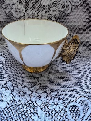 AYNSLEY WEISS & GOLD SCHMETTERLING GRIFF TASSE WIE GEFUNDEN