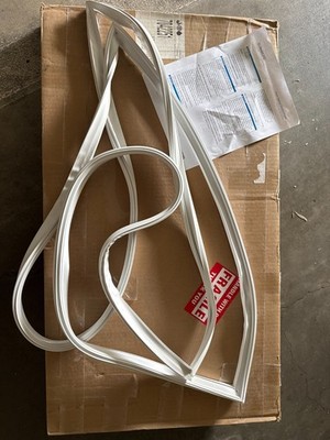 Sub-Zero 7042251 Door Gasket