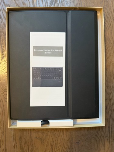 SENGBIRCH Keyboard Case for iPad Pro 12.9" (6th/5th/4th/3th Generation) - Picture 2 of 10