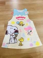 Snoopy Character Bird-Shaped Apron for Childcare Workers