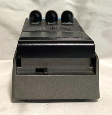 Aria CH-10 Dual Stage Chorus Guitar Effects Pedal 1980s Free