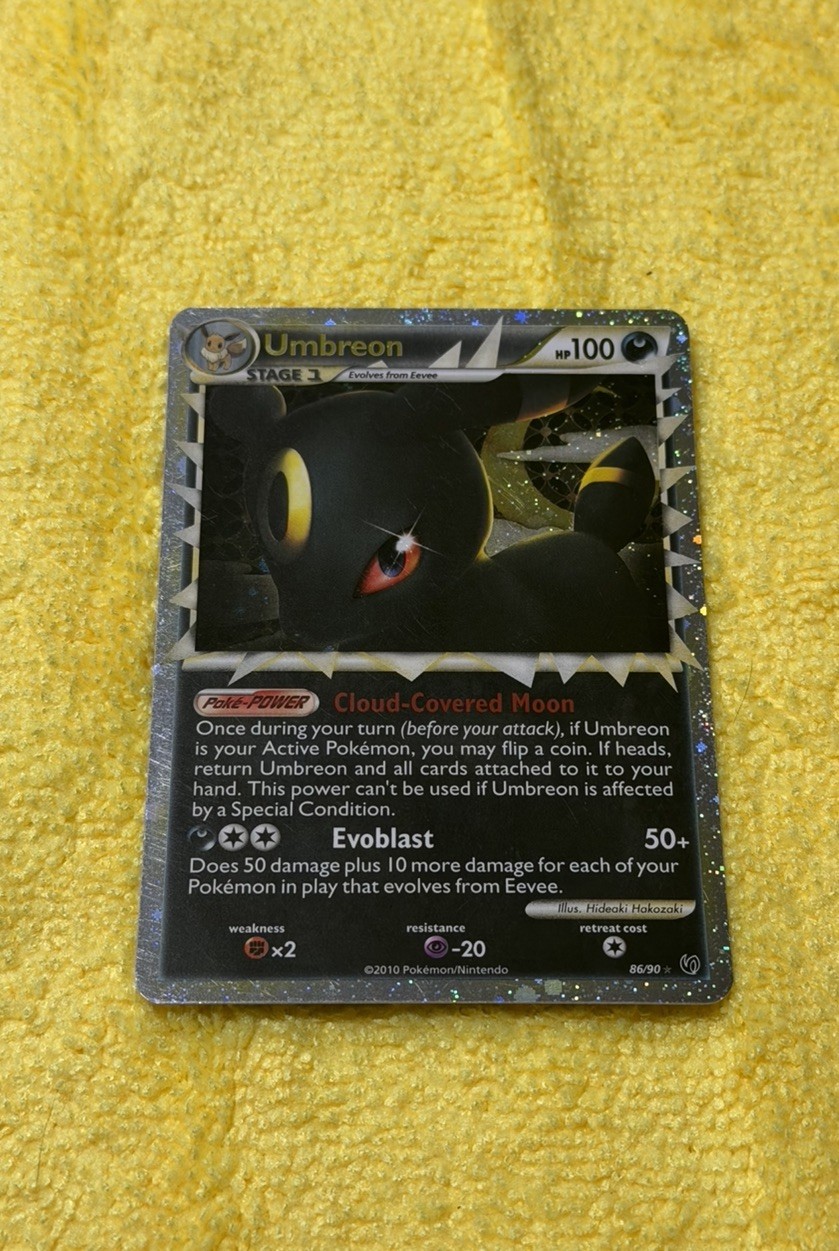 Pokemon Umbreon 86/90 Undaunted Holo Ultra Rare Card Mint Condition
