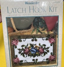 CARON WonderArt Latch Hook Kit 24" X 34" Elegant Roses 4385 NEW IN BOX