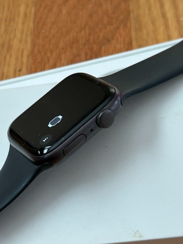 Apple Watch SE 1st Gen 44mm Space Gray Aluminum Case S/M Midnight Band MKQ63LL/A - Zdjęcie 5 z 10
