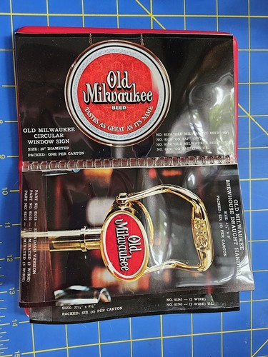Vintage Rare Old Milwaukee Beer Sign Light Clock Salesman Sample Book 18 Photos - Picture 4 of 5