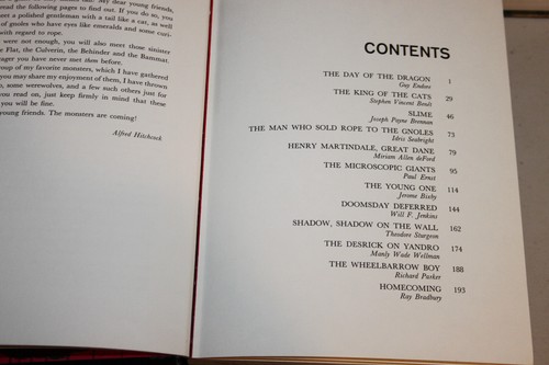 Vintage Alfred Hitchcock Book lot, Sinister Spies,Monster Museum,Daring Dectives - Picture 8 of 17