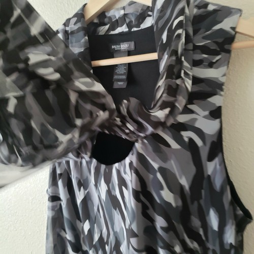 BISOU BISOU Black & Grey Sleeveless Blouse XL Tie Front Scarf Layered Lined - Picture 3 of 6