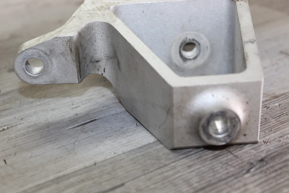 2015 Polaris Assault Rmk 800 левый передний руль шпиндель костяшки - Изображение 3 из 4