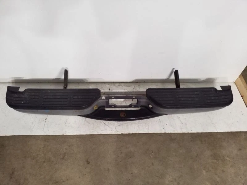 Conjunto de parachoques trasero pintado gris para Ford F250 F350 99 00 01 02 03 Foto 2 de 4