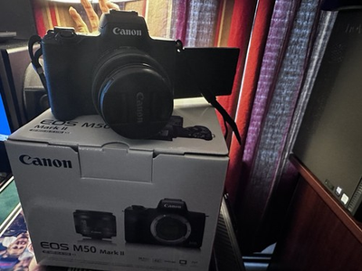 #ad Canon EOS M50 Mark II Mirrorless 24.1MP CMOS Sensor Wi Fi Black Digital Camera $394.99