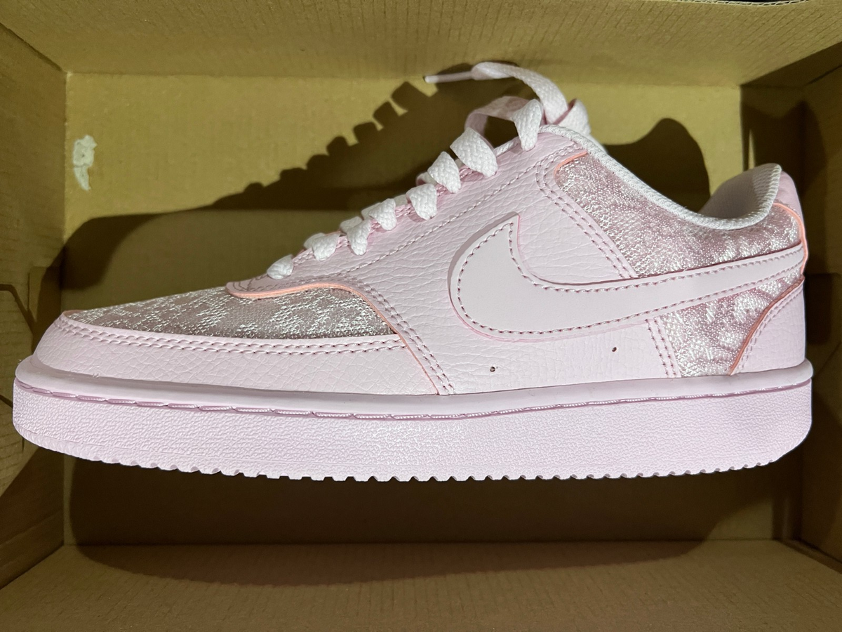 WMNS NIKE COURT VISION LO HJ5846 600 SIZE 6, 8, 10 (*the box has