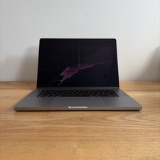 MacBook Pro - Mac Mini 2021 16 Inch M1 16gb Ram 512gb SSD 7 Cycles Cracked (6552