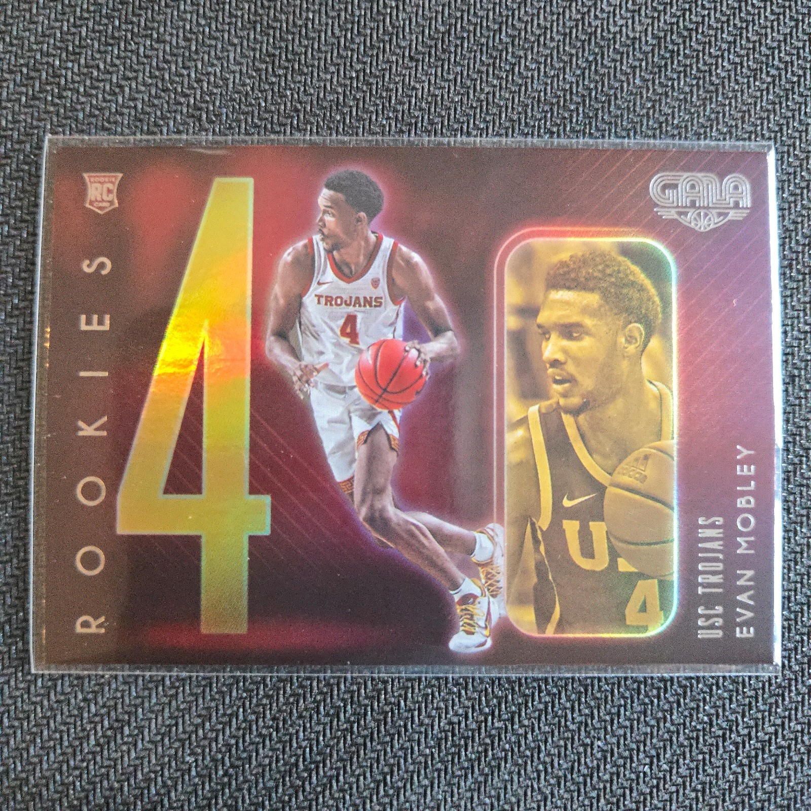 2021-22 Panini Chronicles Draft Picks Gala Rookies - Evan Mobley #182