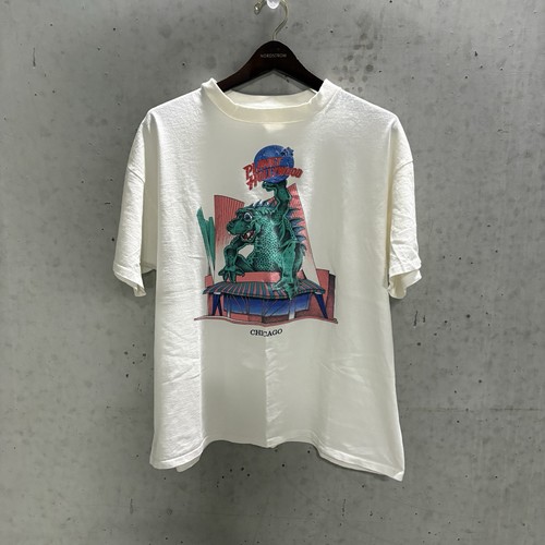 Vintage 90s Rare Planet Hollywood Chicago Bubba Dinosaur USA Made Tee
