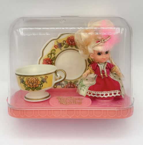 Vintage Liddle Kiddles LADY CRIMSON Tea Party Doll Tea Cup Mattel 1970-71