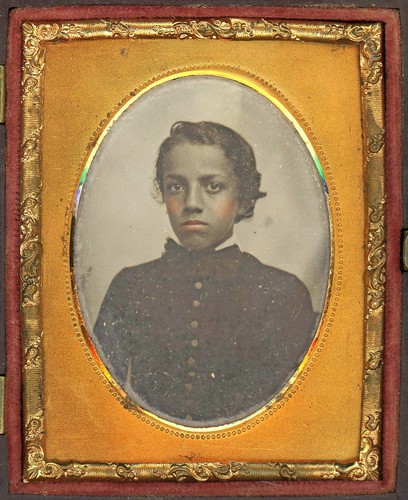 PRECIOUS BOY WITH CURLY HAIR NINTH PLATE AMBROTYPE 1850s PHOTO