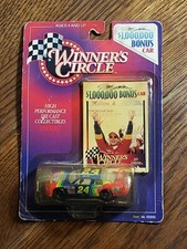 Jeff Gordon 24 DuPont MILLION DOLLAR BONUS 1997 Winners Circle 1:64 Diecast